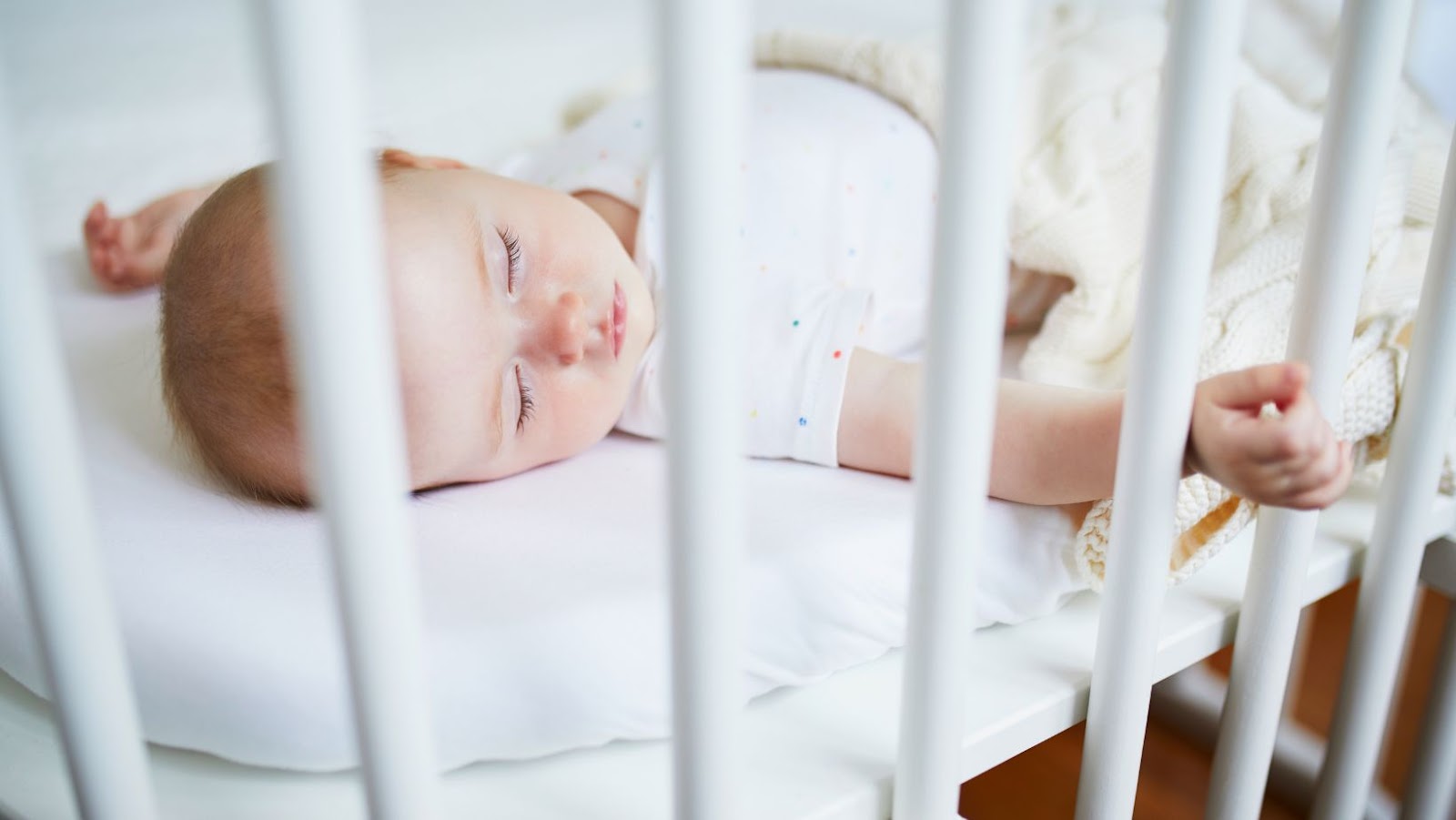 Co-sleeping Disaster: Here’s How I Got My Baby to Start Sleeping in The Crib